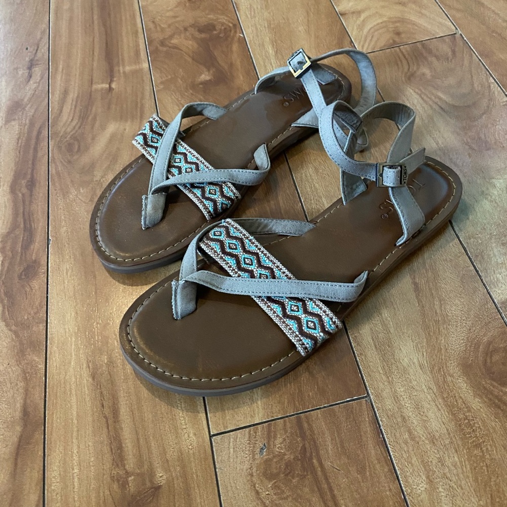 Toms Women’s Size 7 Sandals